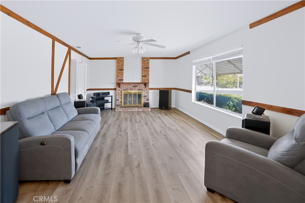 27383 Embassy Property Photo 7