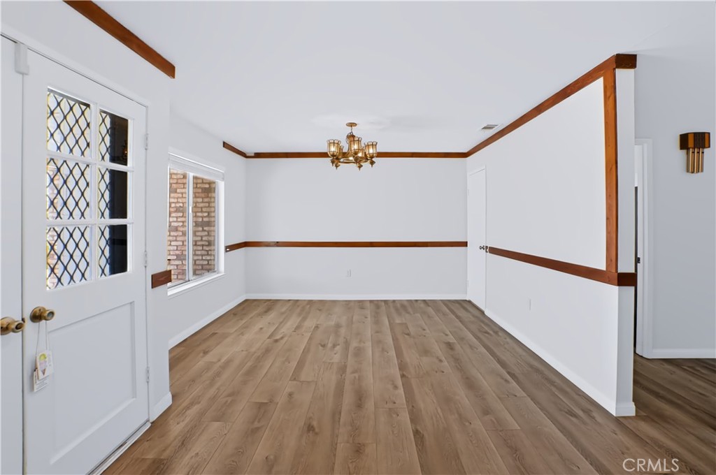27383 Embassy Property Photo 8