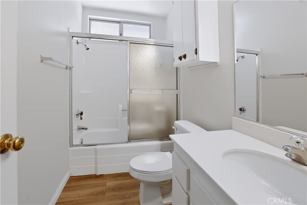 27383 Embassy Property Photo 23