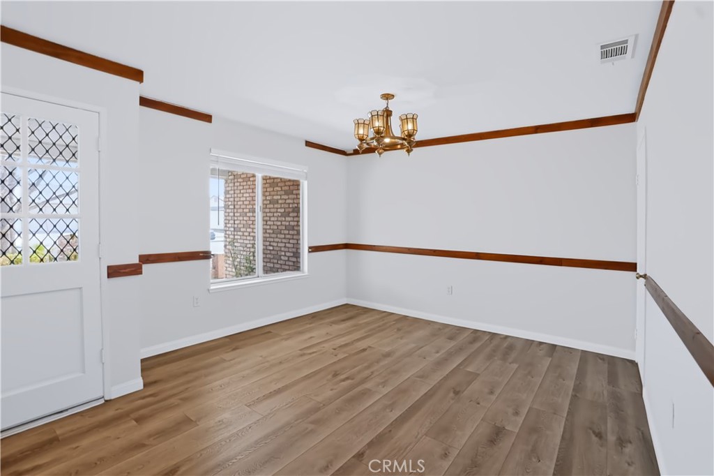 27383 Embassy Property Photo 25