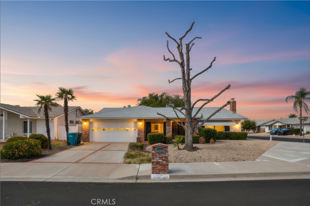 27383 Embassy Property Photo 47
