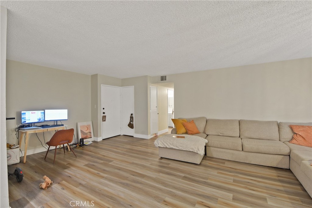 4126 Elm Ave Property Photo 12