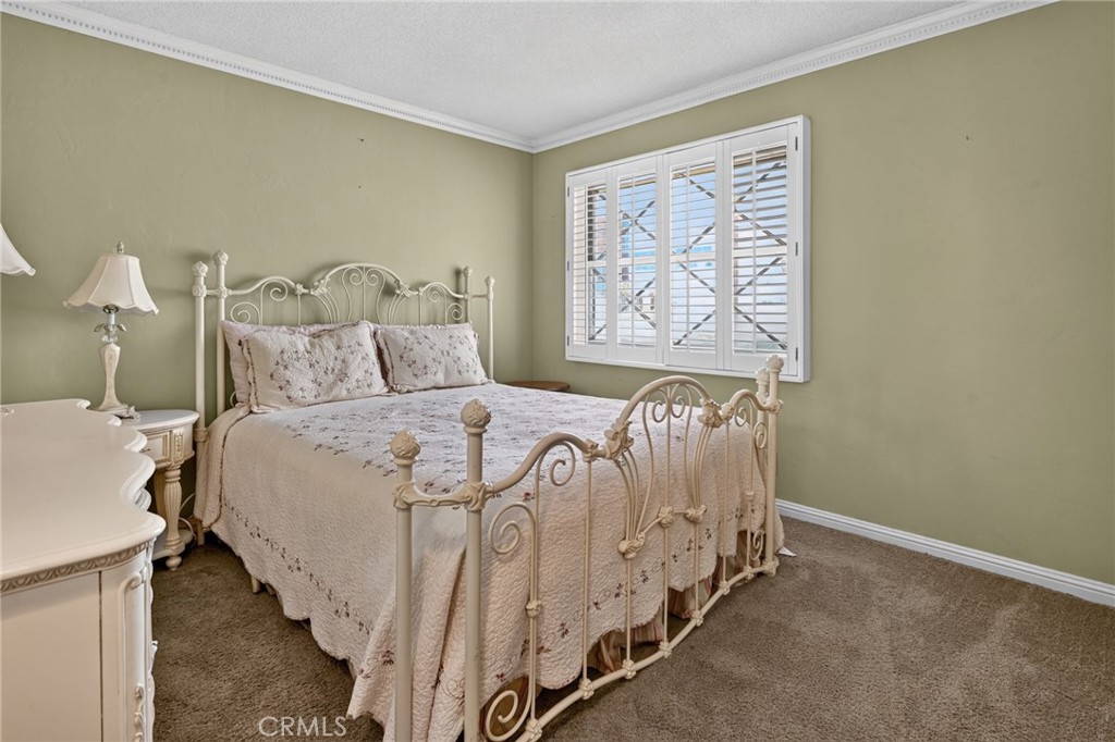10248 Redwood Avenue Property Photo 28
