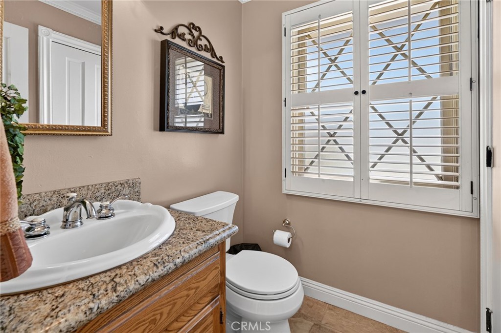 10248 Redwood Avenue Property Photo 32