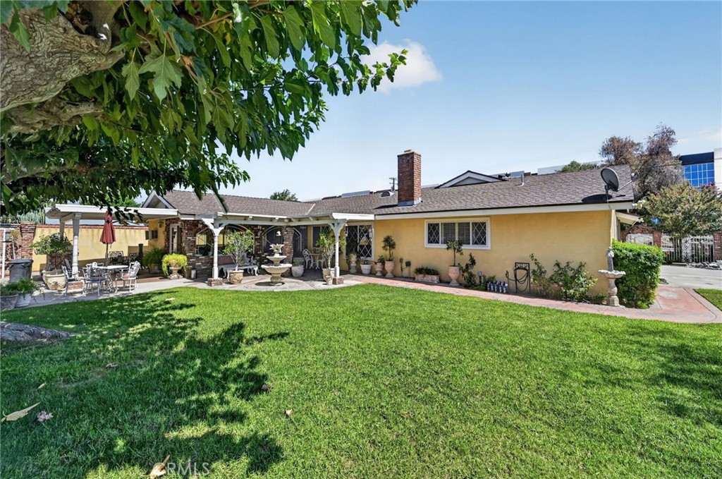 10248 Redwood Avenue Property Photo 33