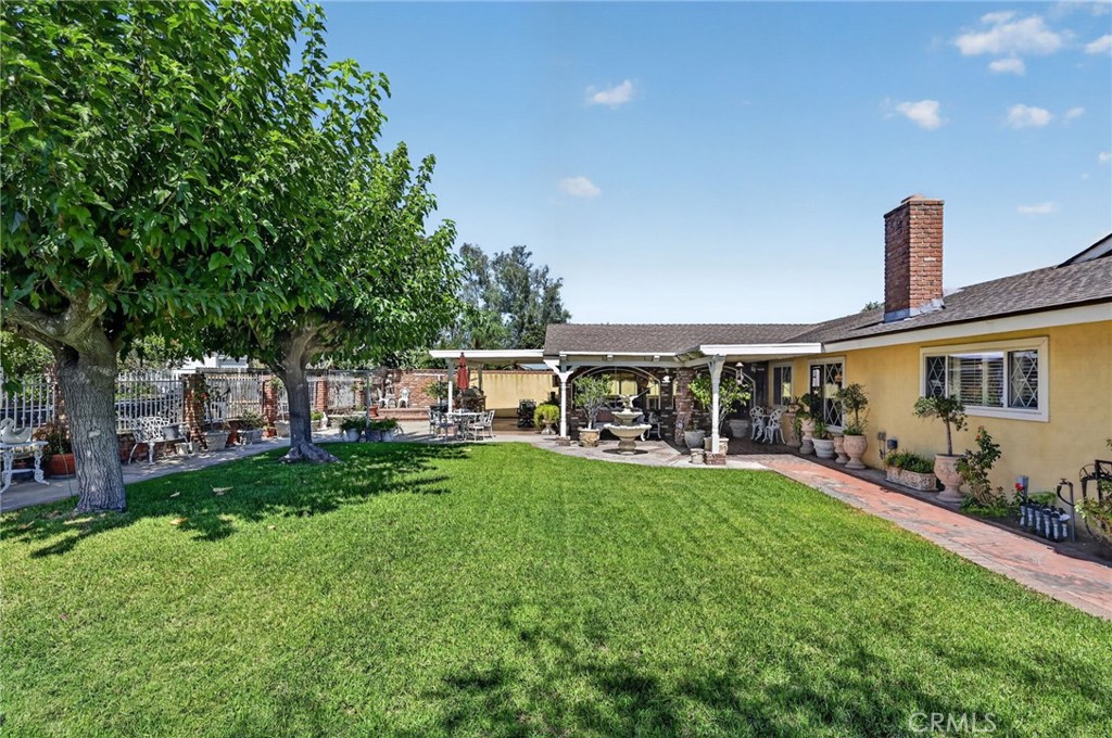 10248 Redwood Avenue Property Photo 34
