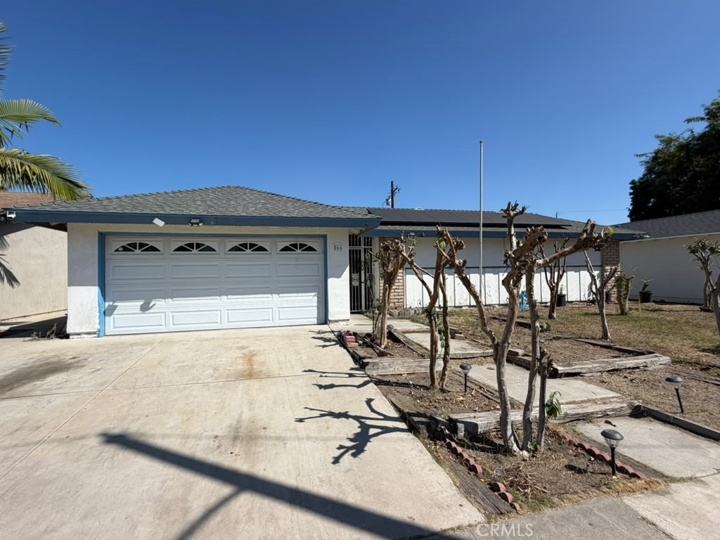 866 S Marjan Property Photo 1