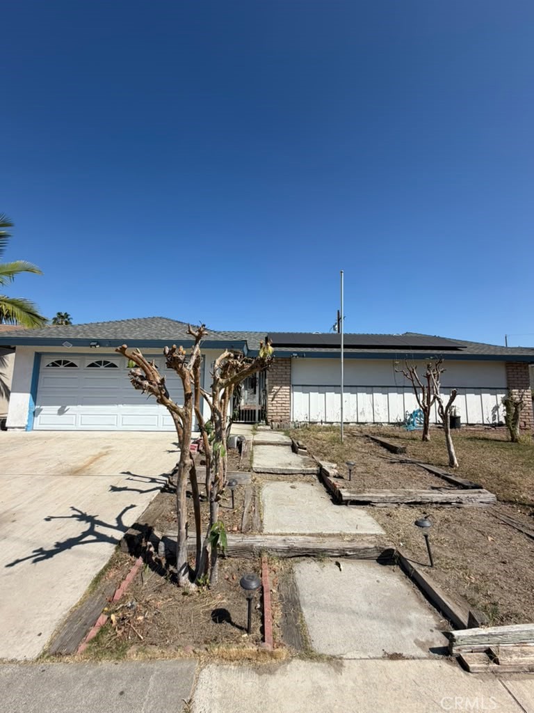 866 S Marjan Property Photo 3
