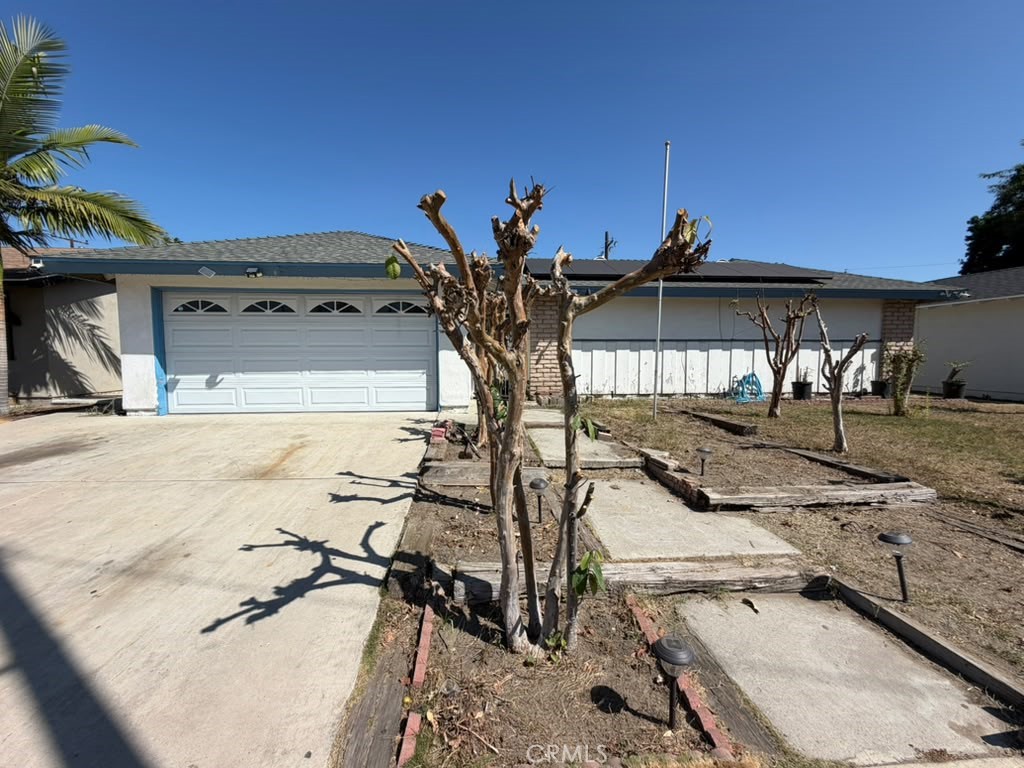 866 S Marjan Property Photo 4