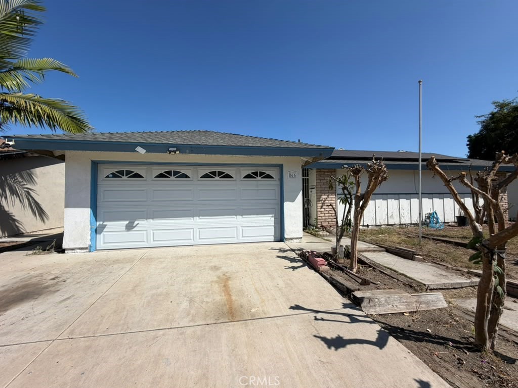 866 S Marjan Property Photo 6