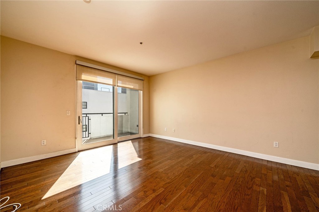 1234 Wilshire Blvd. 519 Property Photo 2
