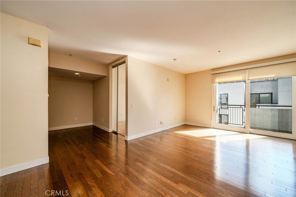 1234 Wilshire Blvd. 519 Property Photo 5