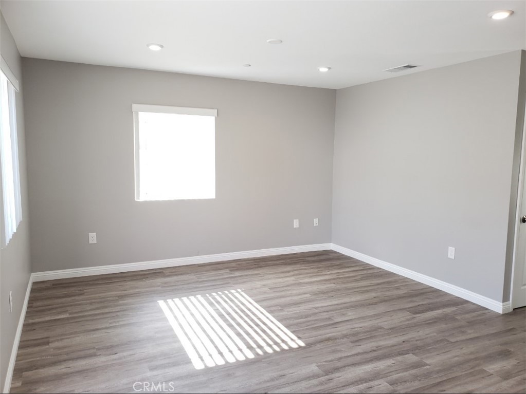 4240 Eugene St Property Photo 6