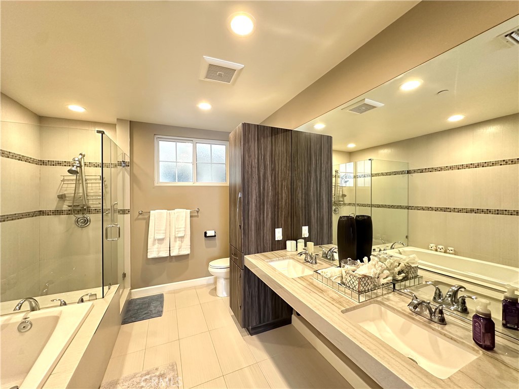 342 Myrtle 201 Property Photo 22