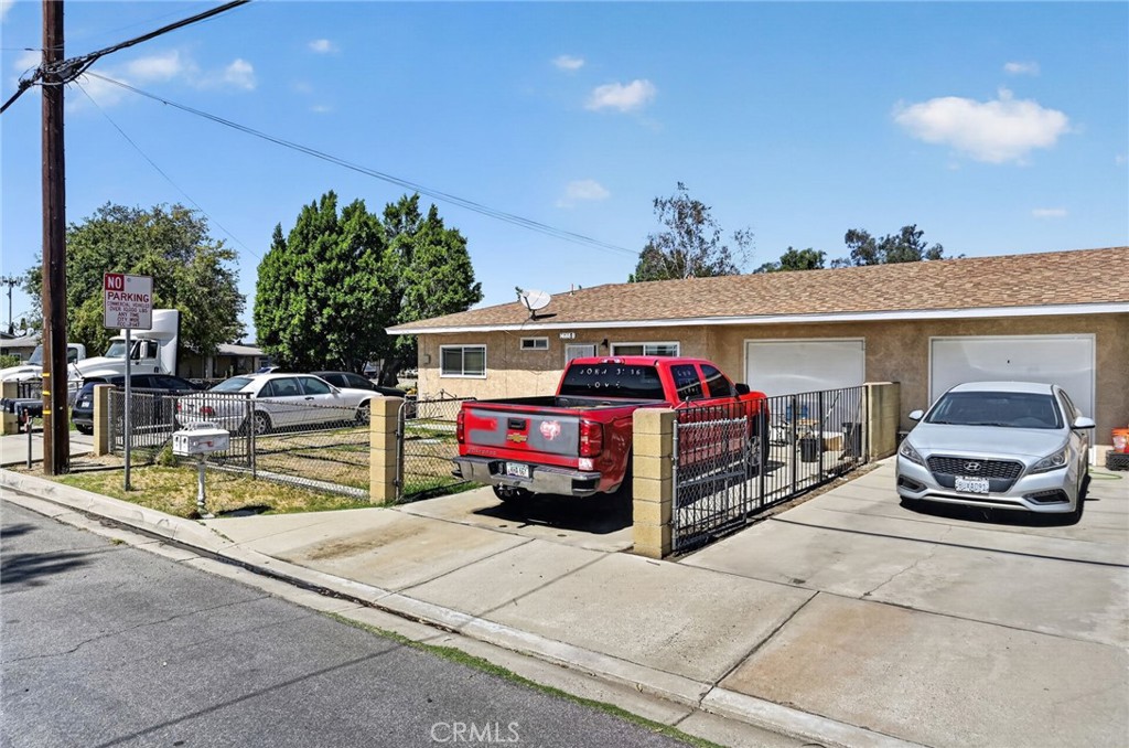 14688 Washington Drive Property Photo 2