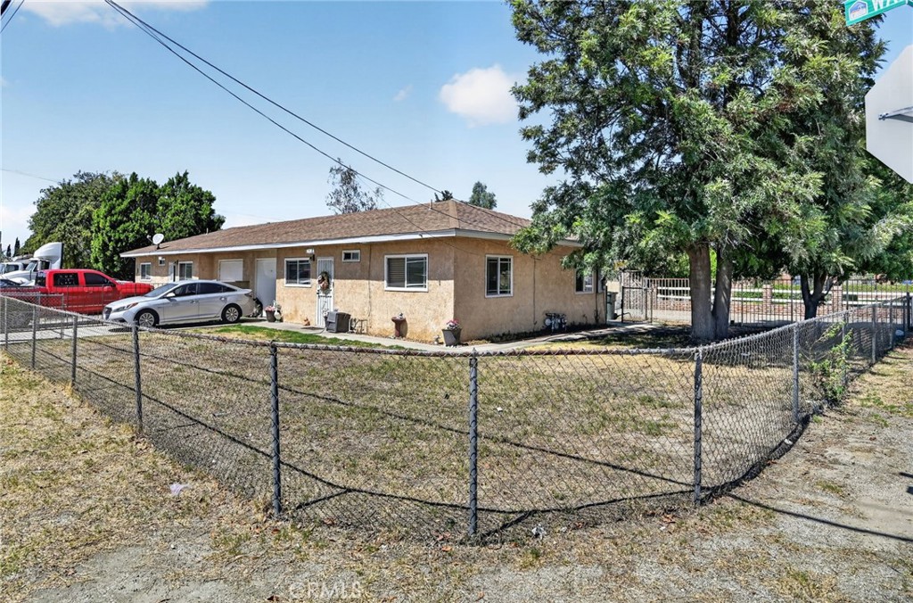 14688 Washington Drive Property Photo 3