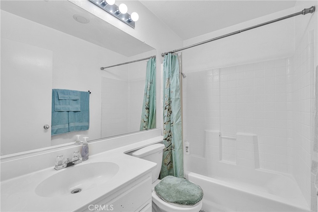 7581 Stoney Creek Drive Property Photo 16