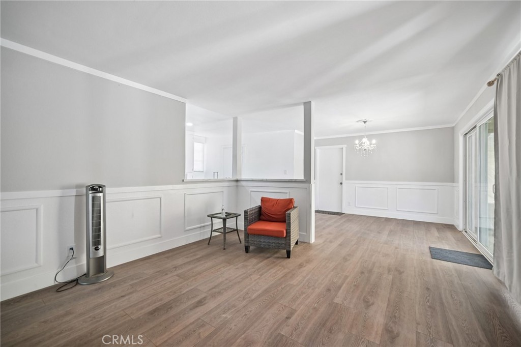 1112 E Avenue J4 Property Photo 4