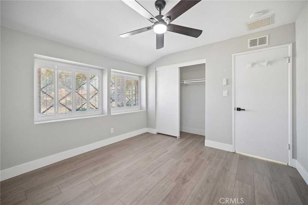 1112 E Avenue J4 Property Photo 23