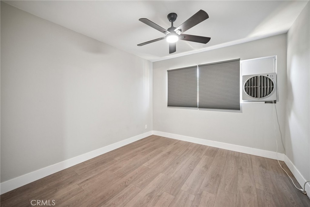 1112 E Avenue J4 Property Photo 24