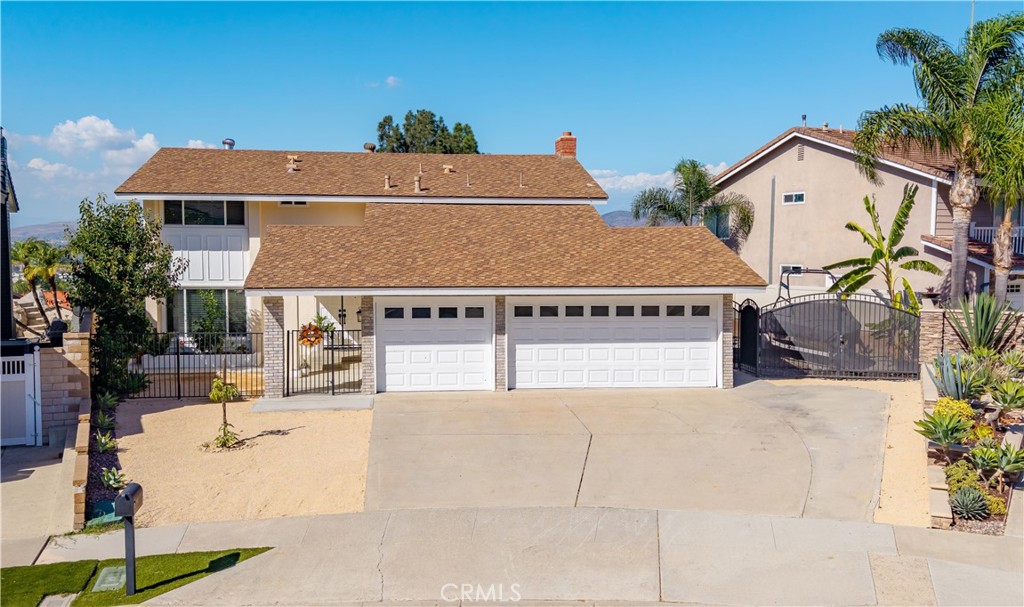 5217 E Rolling Hills Drive Property Photo 1