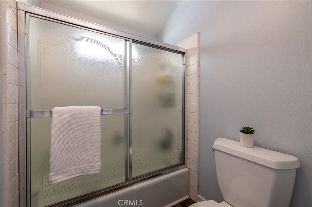 5217 E Rolling Hills Drive Property Photo 45