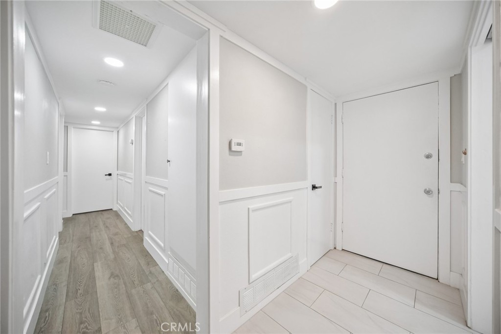 1112 E Avenue J4 Property Photo 19