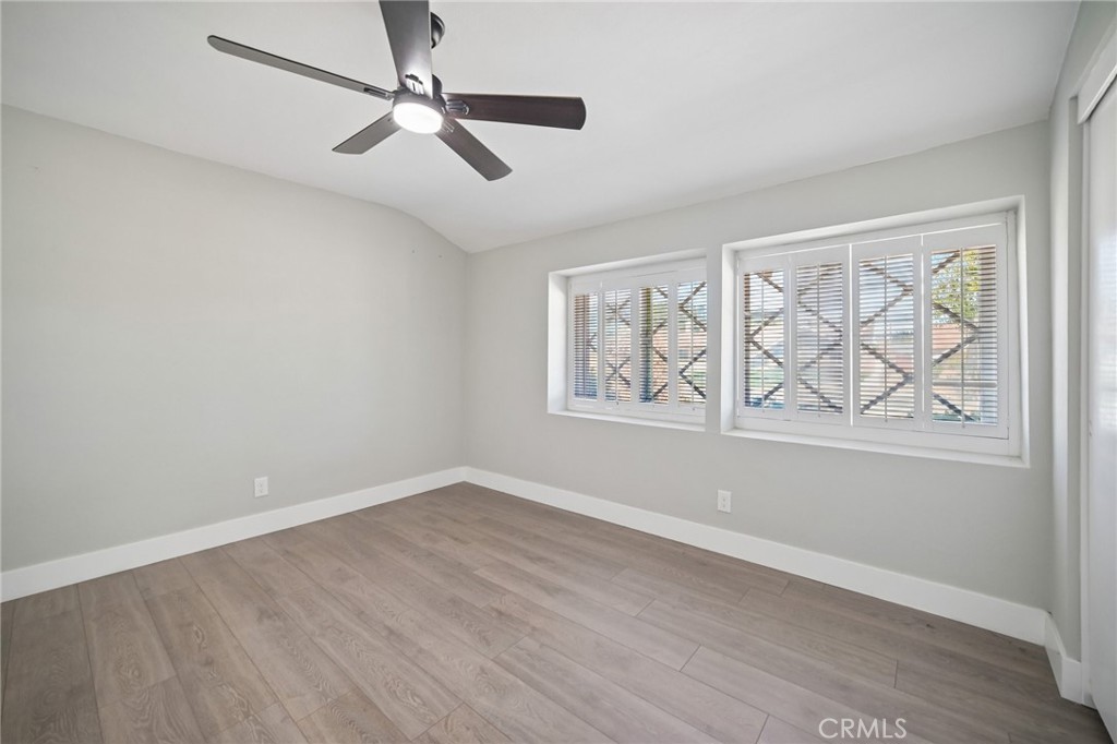 1112 E Avenue J4 Property Photo 22