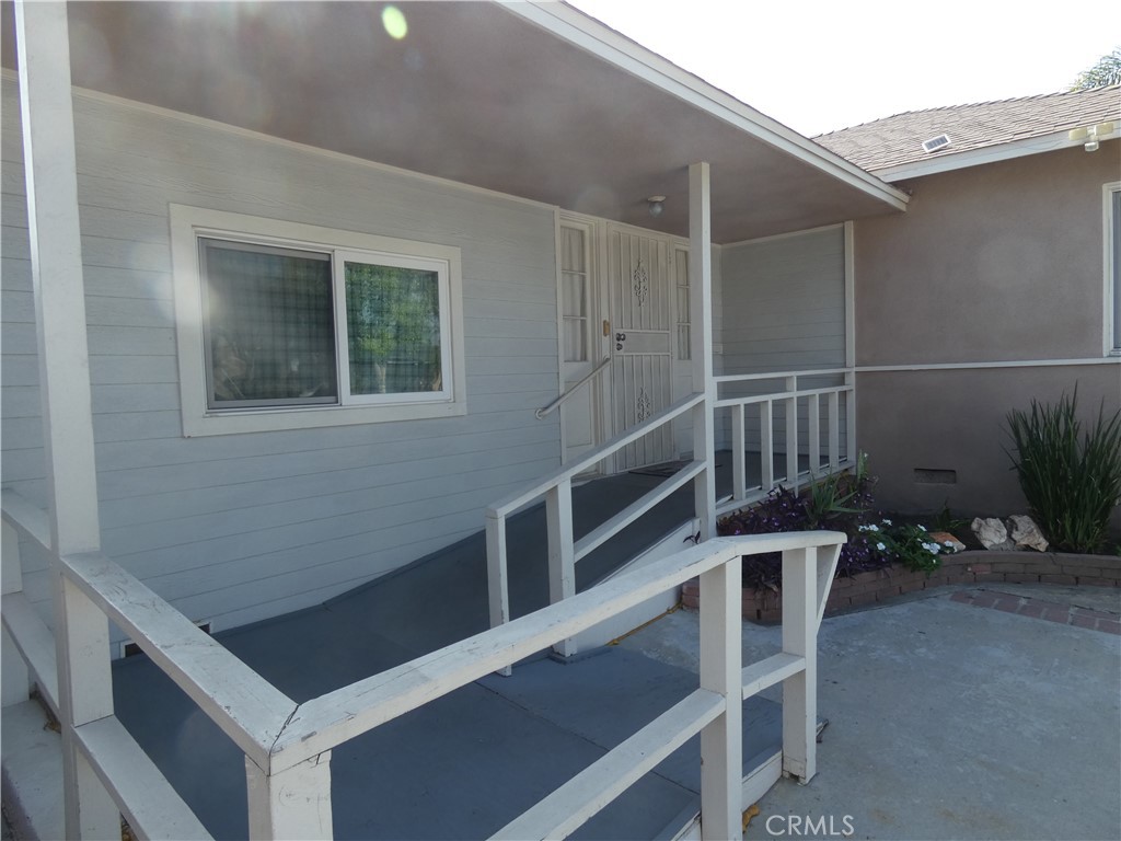9608 Bartley Property Photo 2