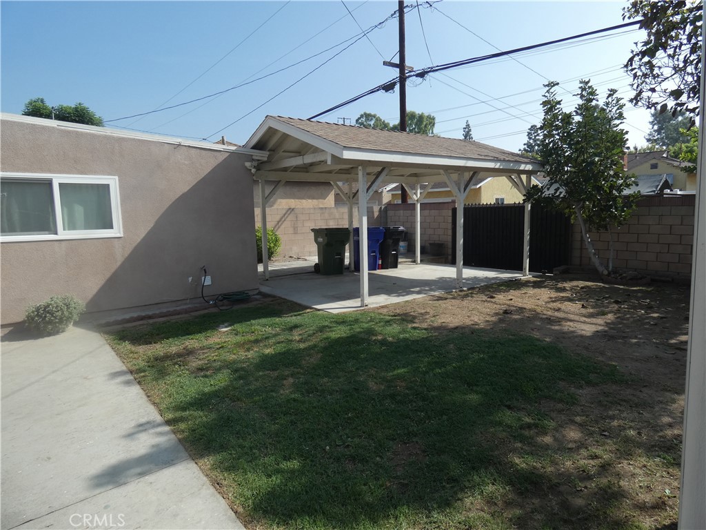 9608 Bartley Property Photo 6