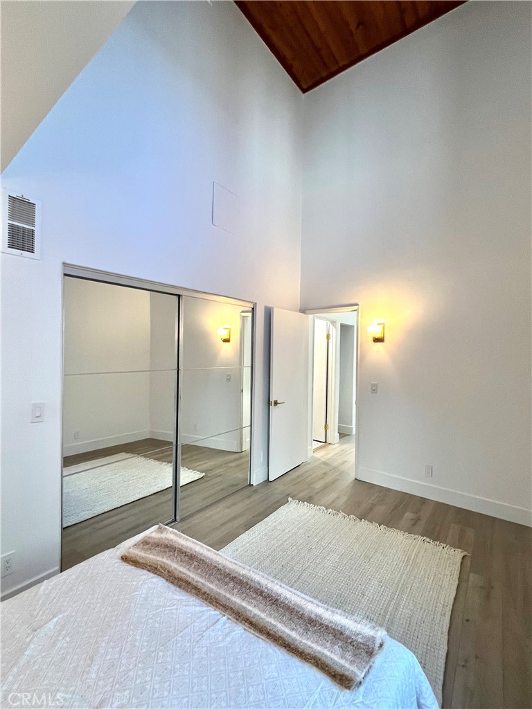 3988 Beethoven Street 7 Property Photo 13