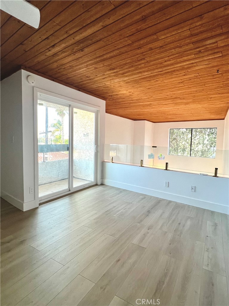 3988 Beethoven Street 7 Property Photo 15
