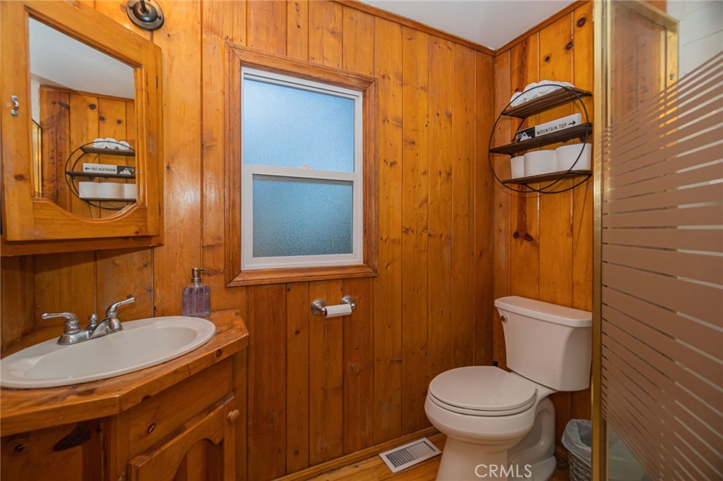 627 Rose Lane Property Photo 17