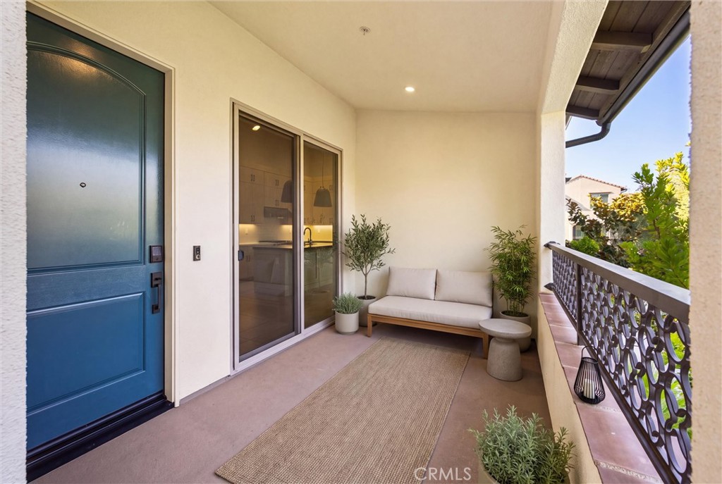110 Coastal Garden Property Photo 4