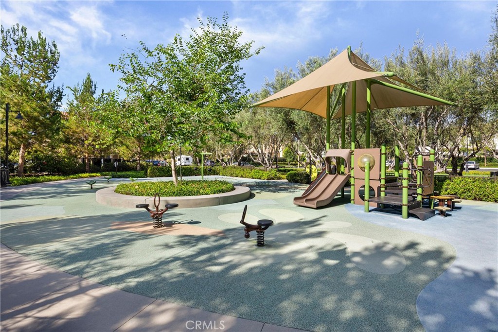 110 Coastal Garden Property Photo 17