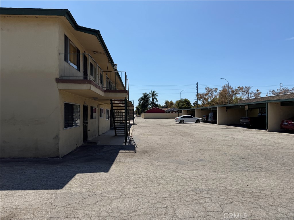 4861 Clara Street Property Photo 7