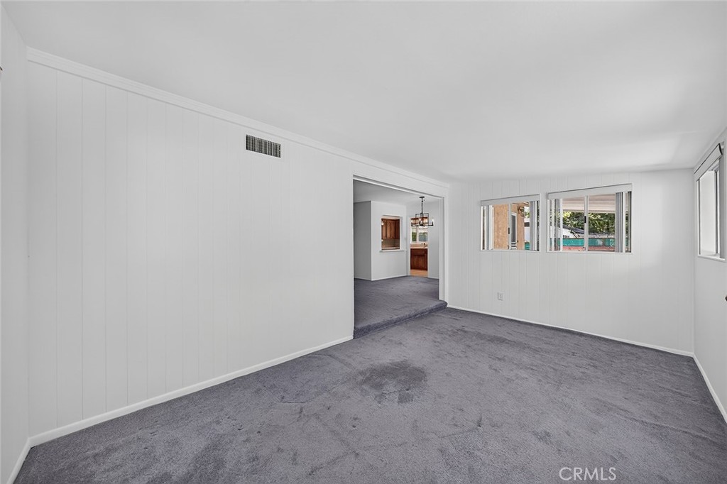 2471 Oakland Drive Property Photo 11