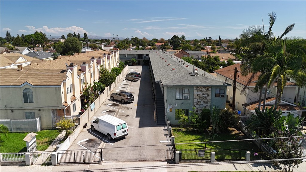 6900 California Property Photo 1