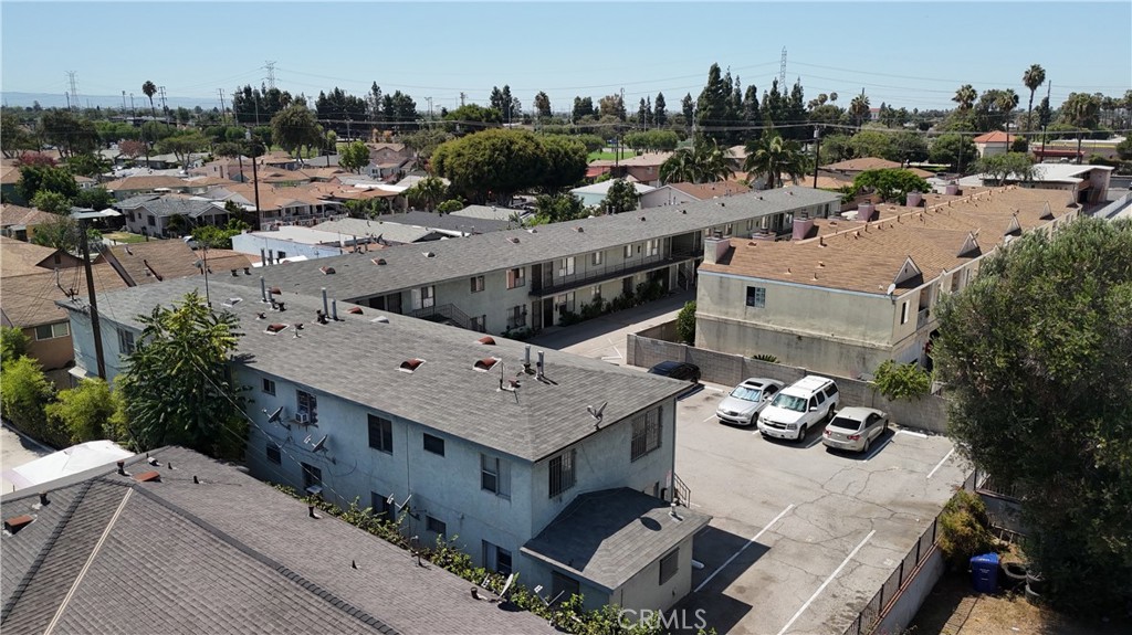 6900 California Property Photo 3