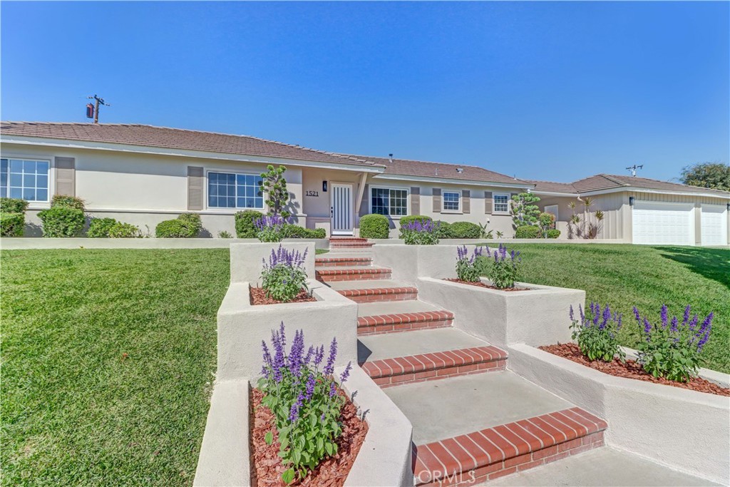 1521 Melody Lane Property Photo 2