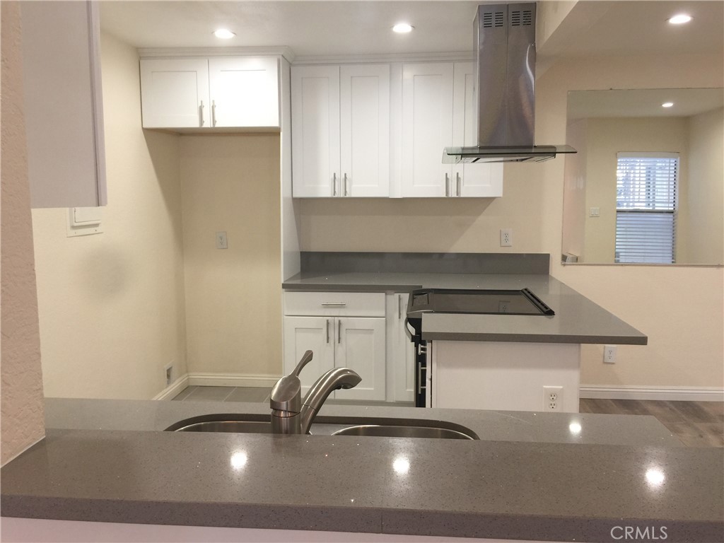 1345 Cabrillo Park Property Photo 4