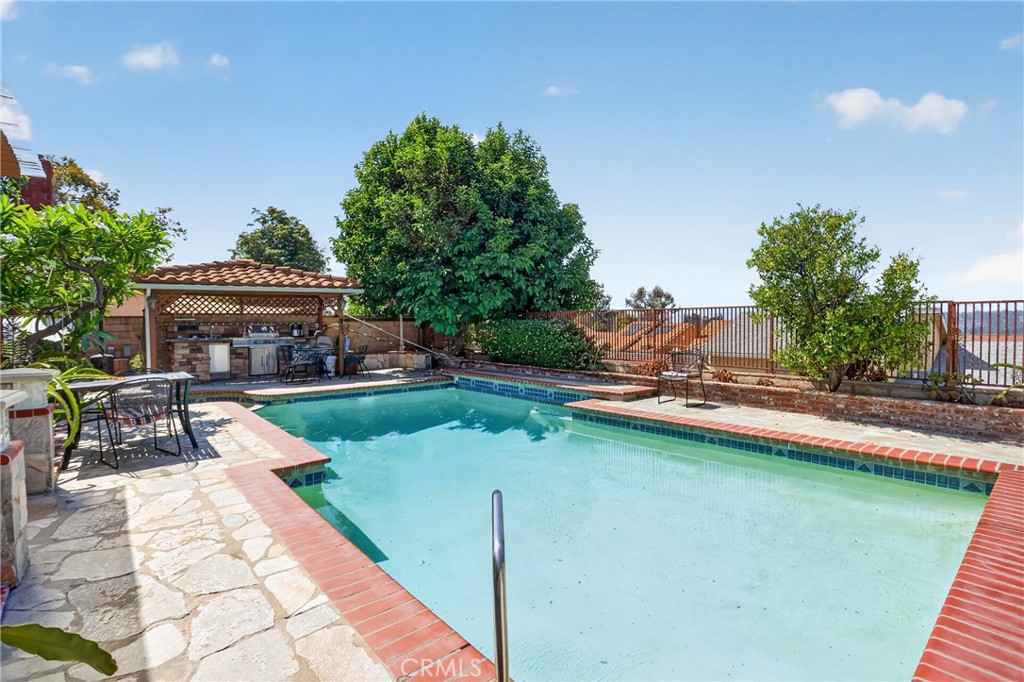 2641 Evelyn Property Photo 43