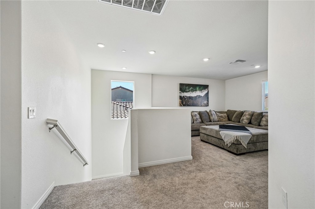 4646 Florence Property Photo 27