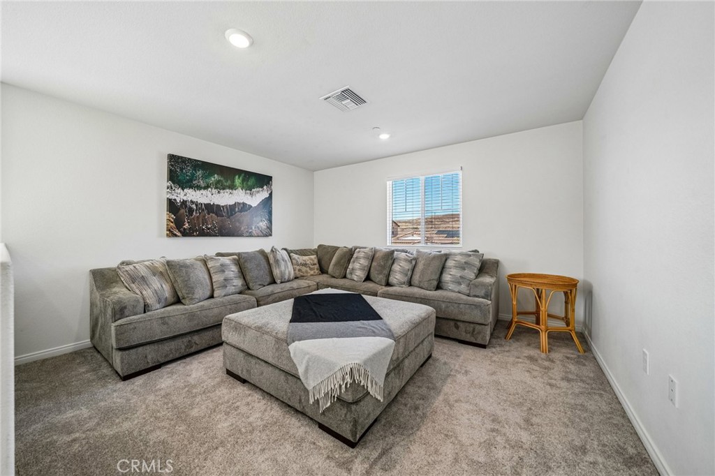 4646 Florence Property Photo 28