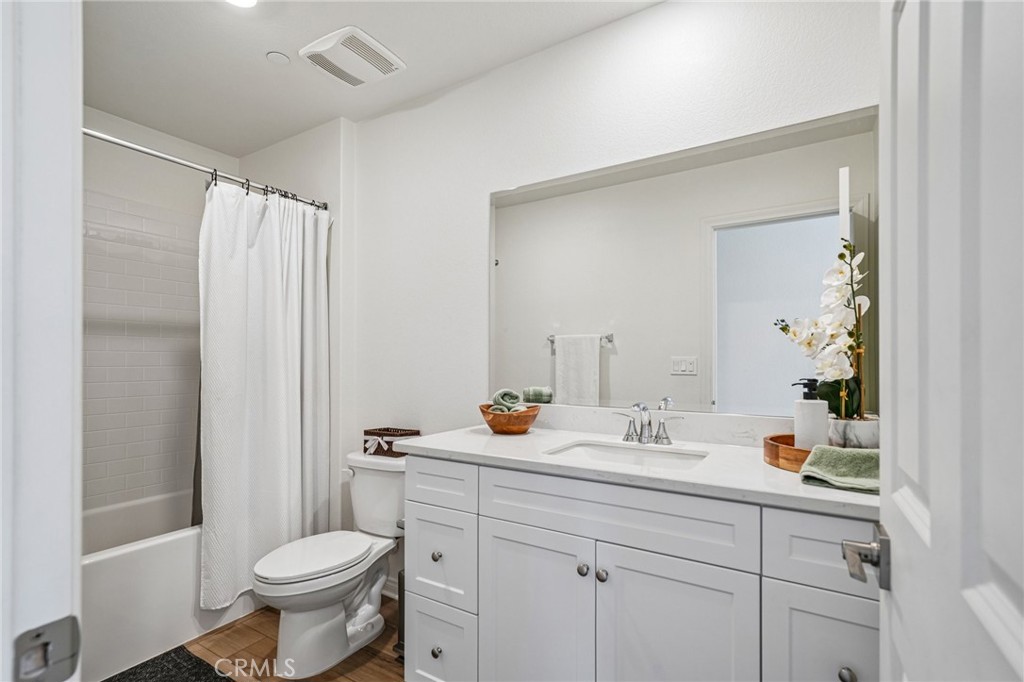 4646 Florence Property Photo 31