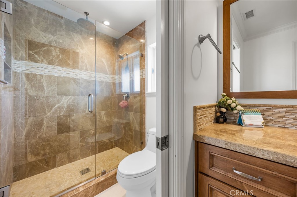 10062 Cynthia Property Photo 22