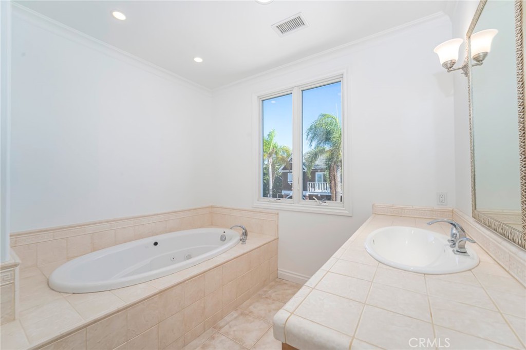 119 Opal Property Photo 29