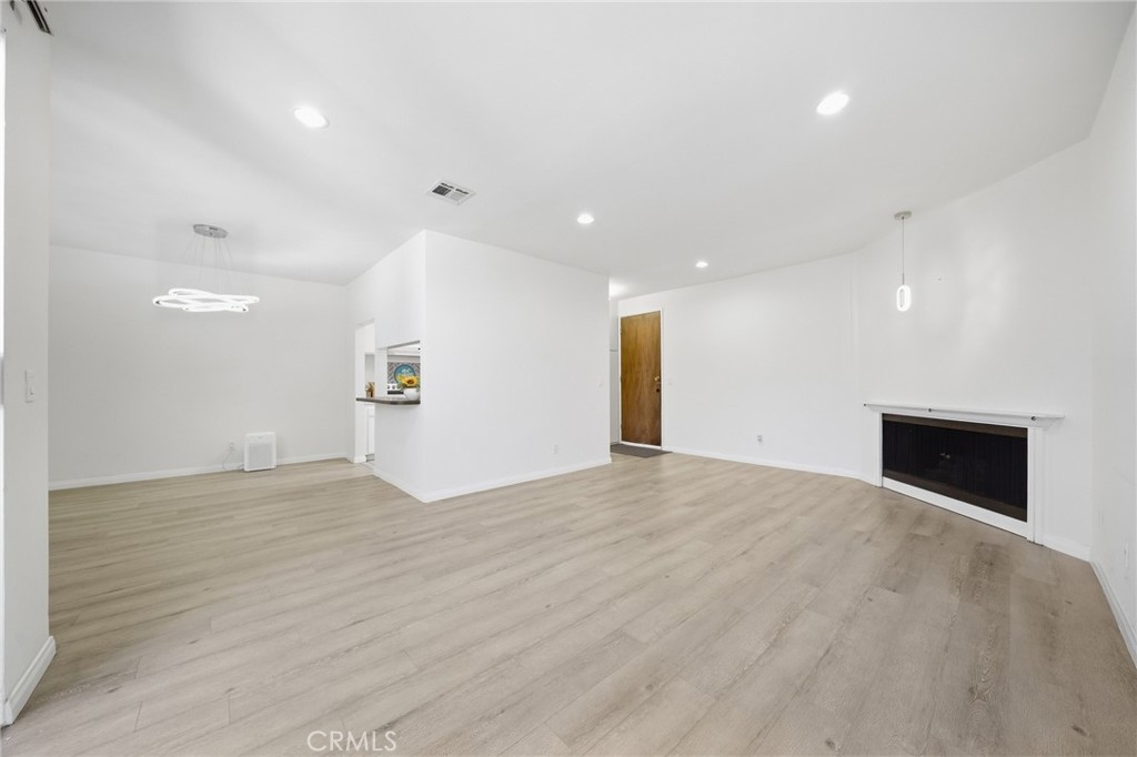 400 S La Fayette Park Pl #314 Property Photo 7
