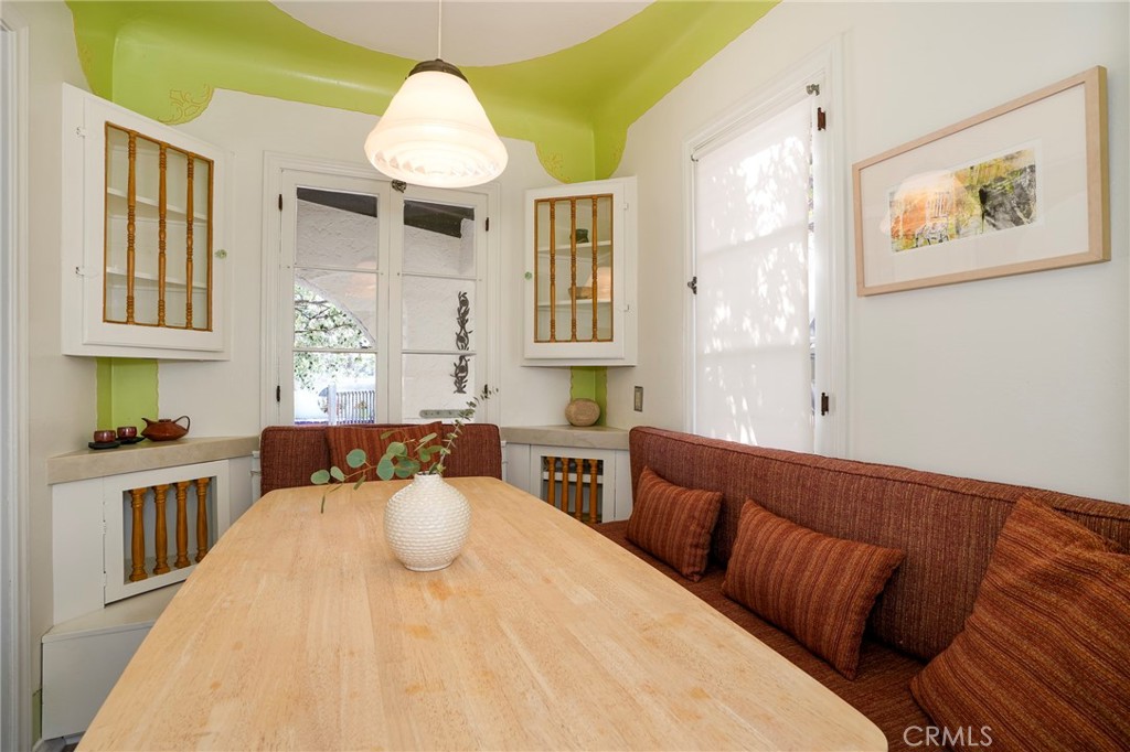 1705 S Genesee Property Photo 18