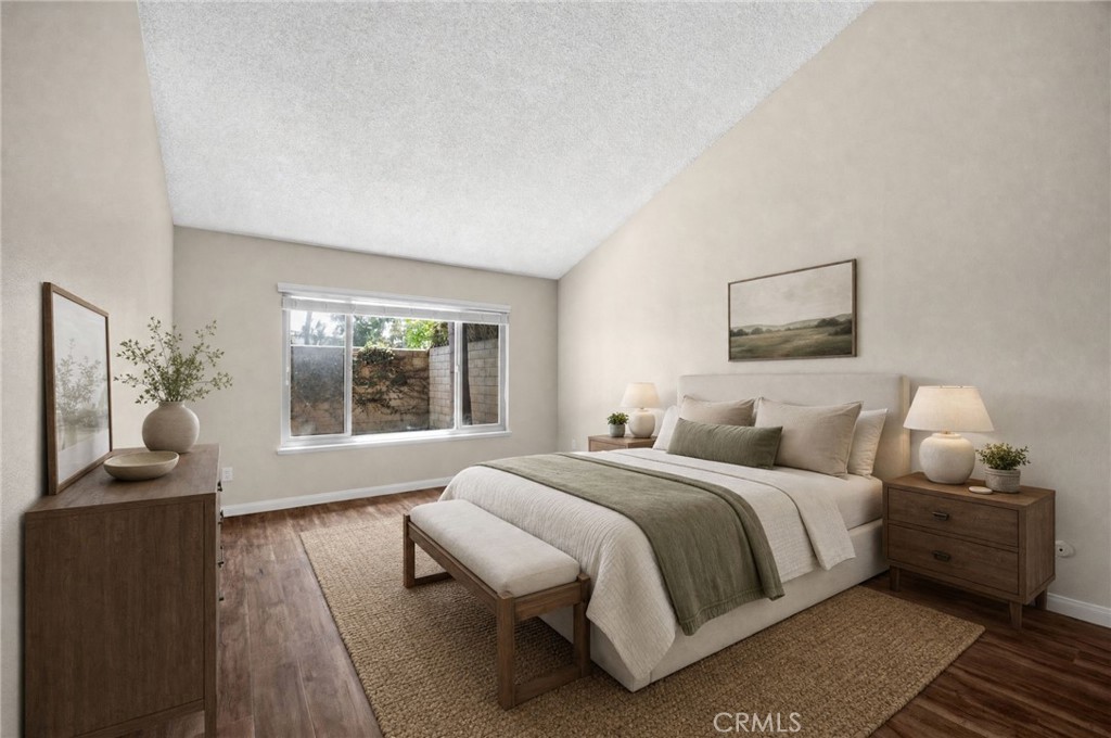 518 Massachusetts Property Photo 4